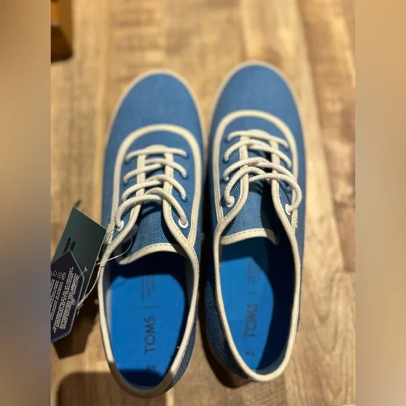 Toms Carmel Heritage Canvas Sneaker - NWT - Picture 5 of 13